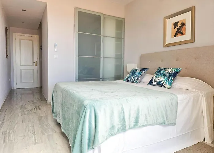 2 Bed Penthouse Mimosas Cabopino Apartment Marbella